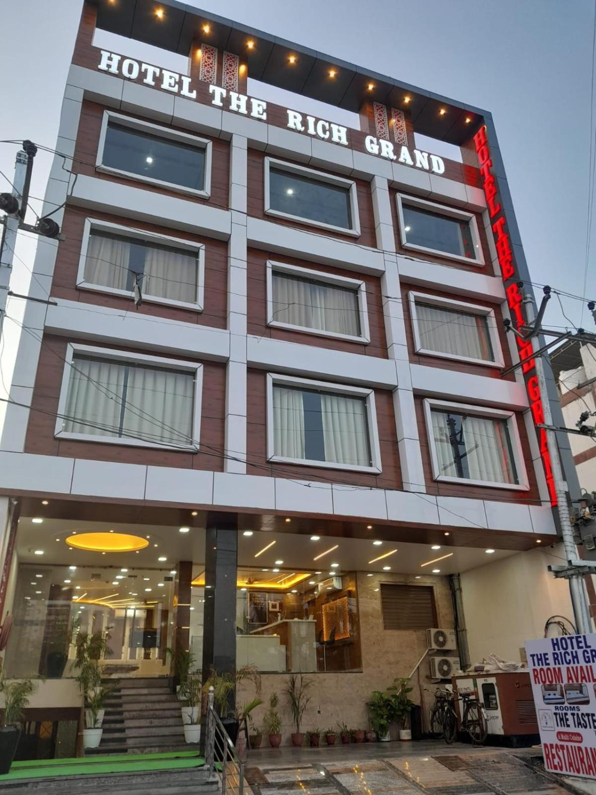 Rich Grand Hotel Agra (Uttar Pradesh) Exterior foto